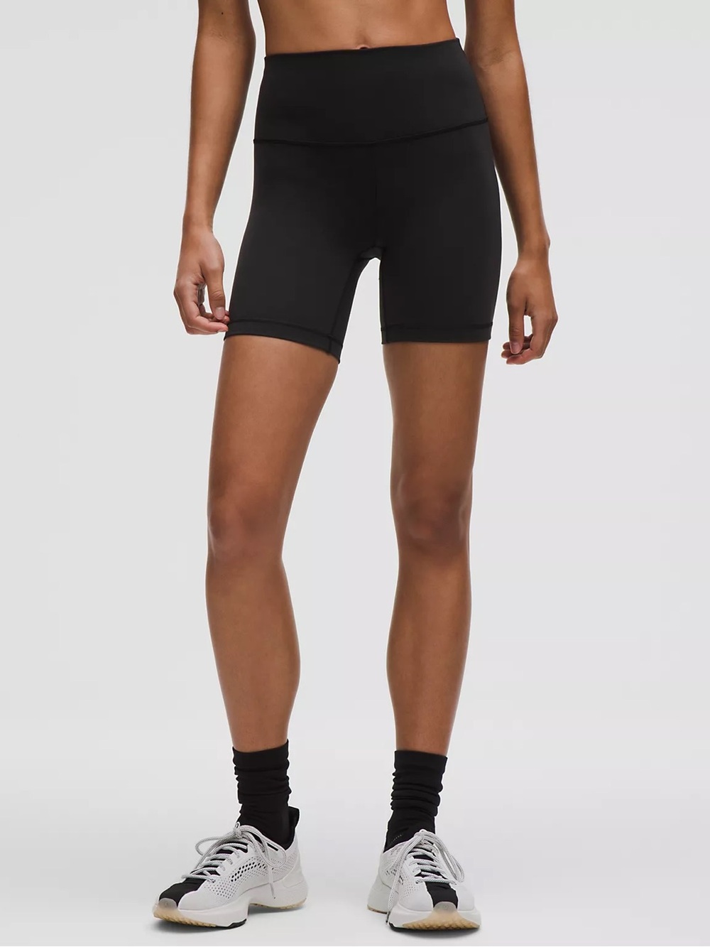 Lululemon Wunder Train 6” Black Transform Shorts Size 4